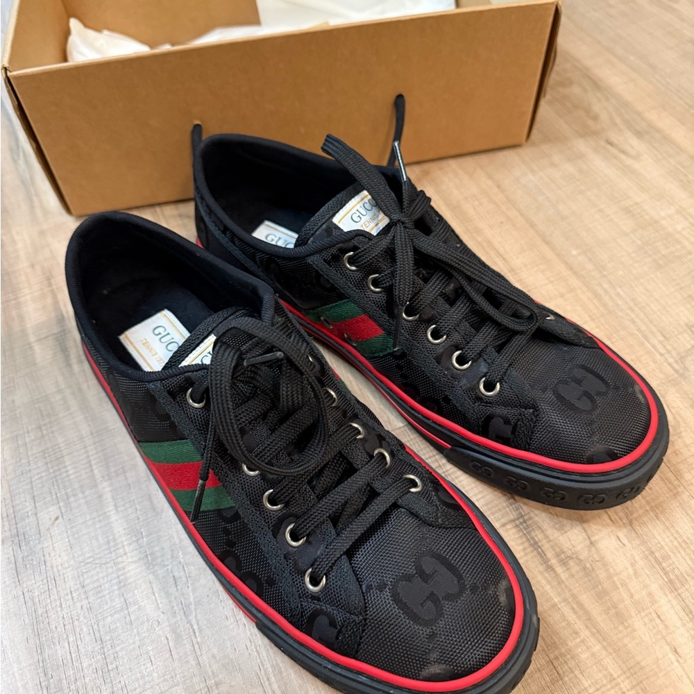 GUCCI - Off The Grid Tennis 1977 Econyl Sneakers
by Gucci